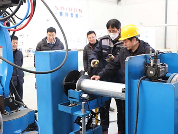 自动焊接机器人工作站 自动焊接机器人工作站